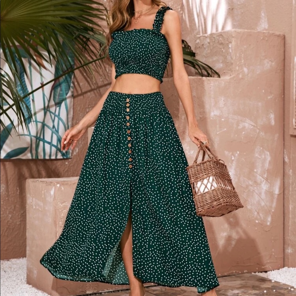 Green skirt set SOLD